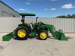 2021 John Deere 5065E 4