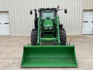 2022 John Deere 6120M 3