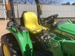 2023 John Deere 3025E 13