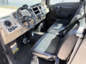 2023 John Deere XUV 835R 10
