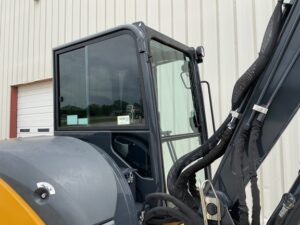 2024 John Deere 60 P 8