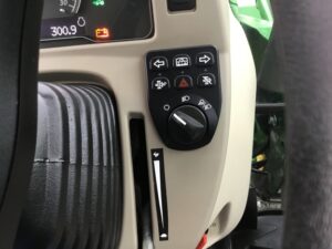 2022 John Deere 4044R 27