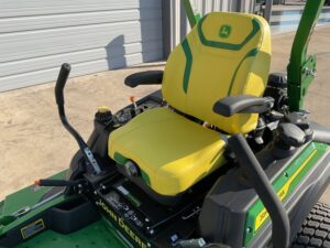 2025 John Deere Z950M 9