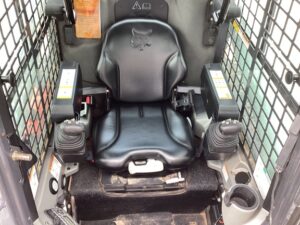 2016 Bobcat T870 13